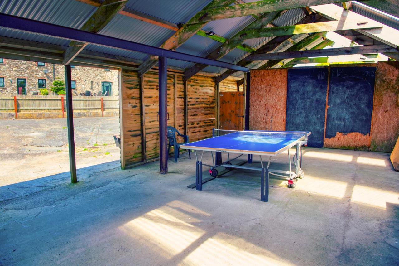 Kidwelly The Gambo Shepherd'S Hut מראה חיצוני תמונה